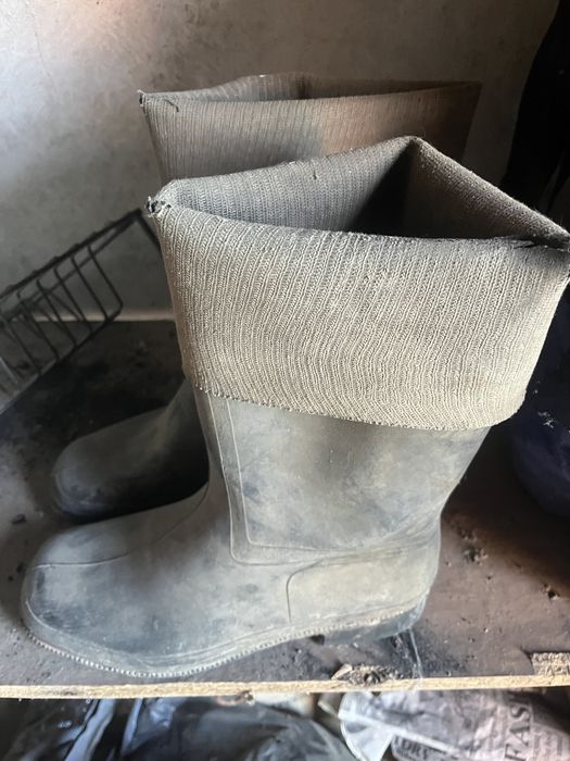 Продам сапоги резиновые