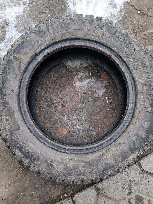 Продам шины зимние б/у