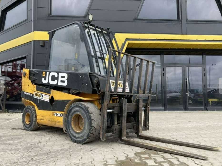 Телескопични товарачи JCB TLT30D 4м