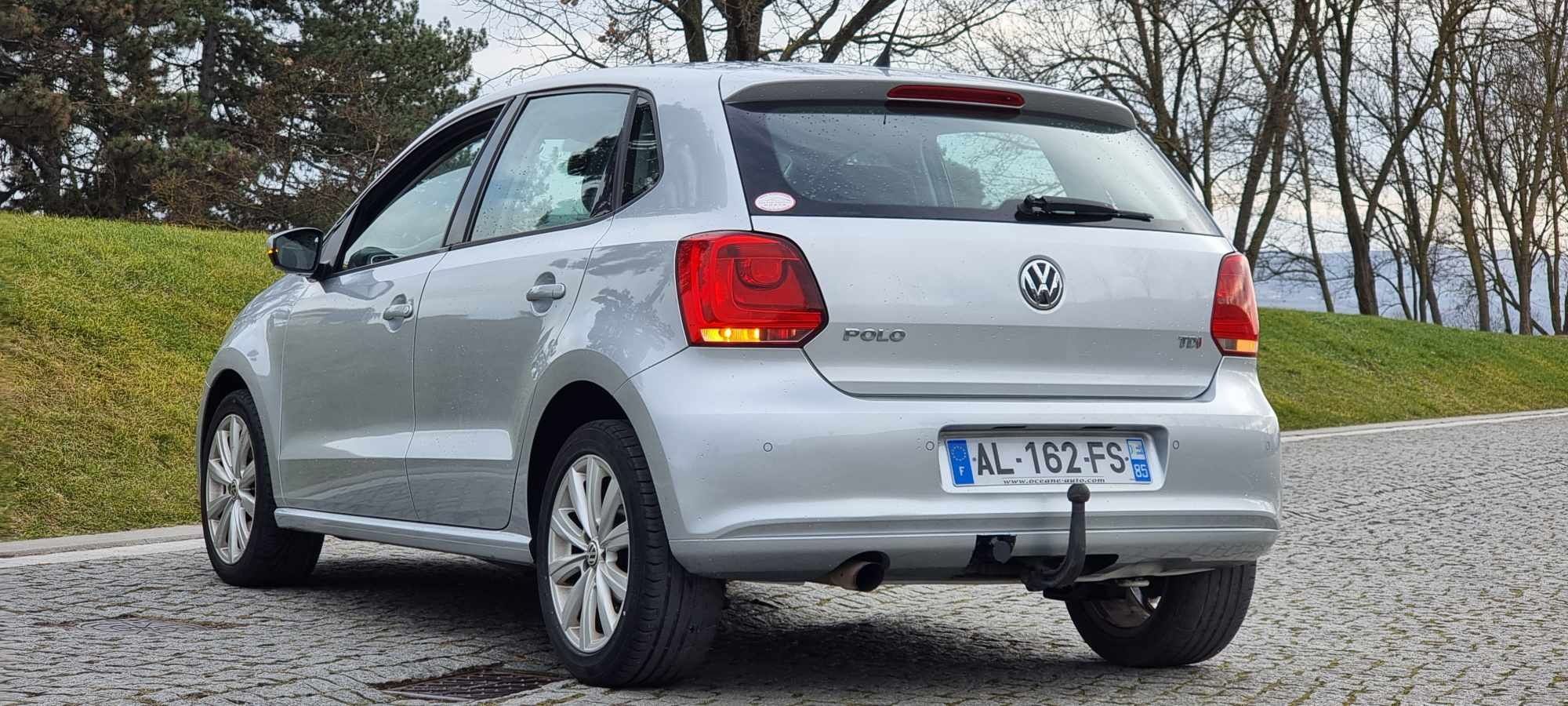 /// VOLKSWAGEN Polo R6/// AN 2010 /// 1.6 Diesel///