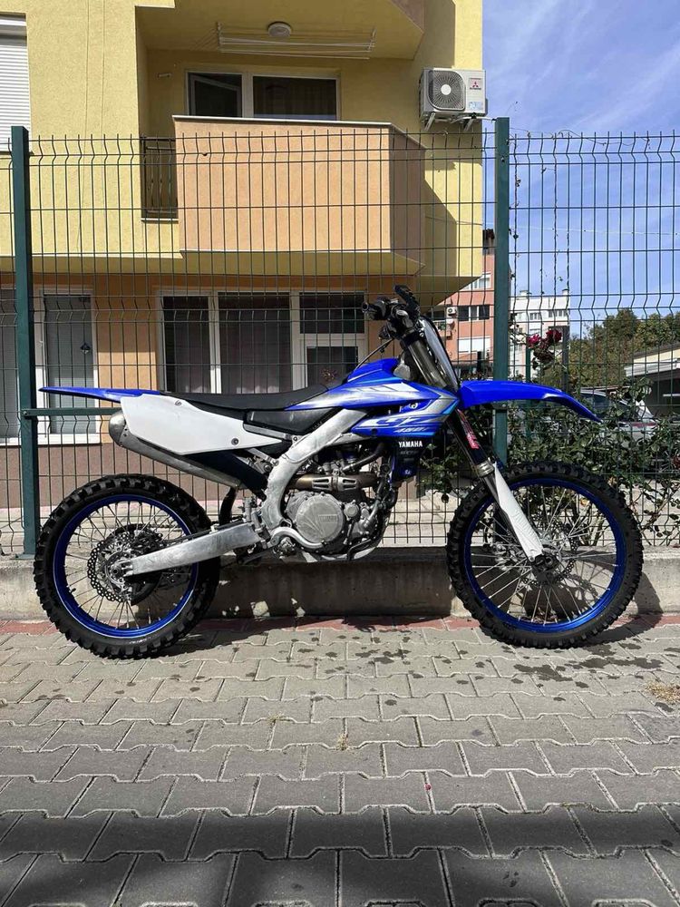 Yamaha YZF 450 2021 godina