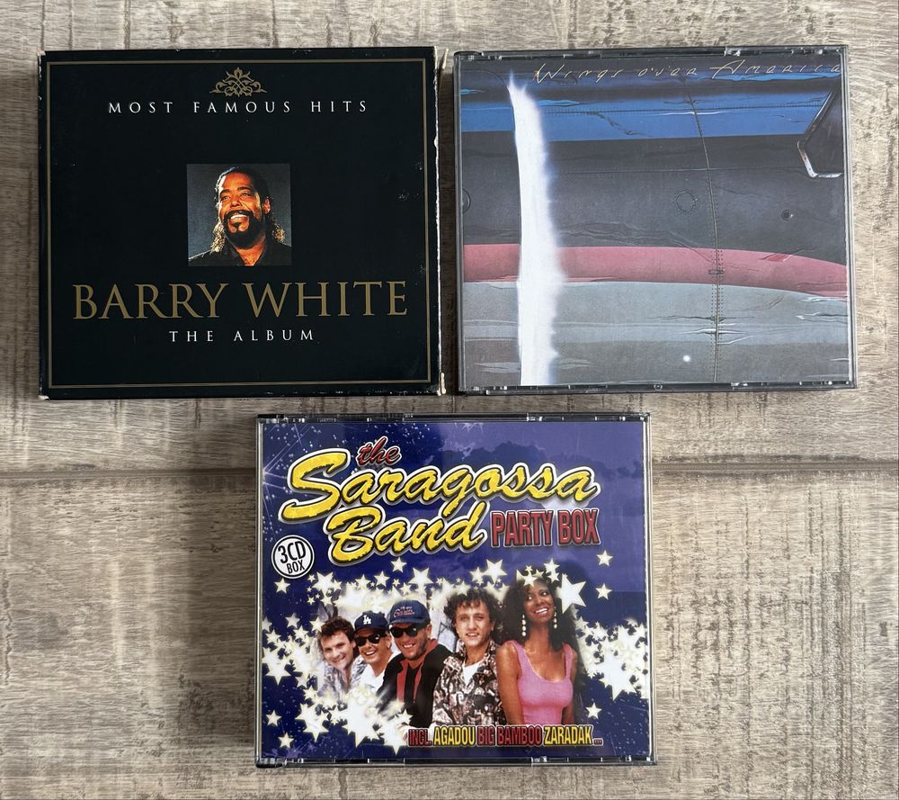 Cd Suede/Beach Boys/Beatles/Wings/Saragossa Band/Clayderman/Elton John