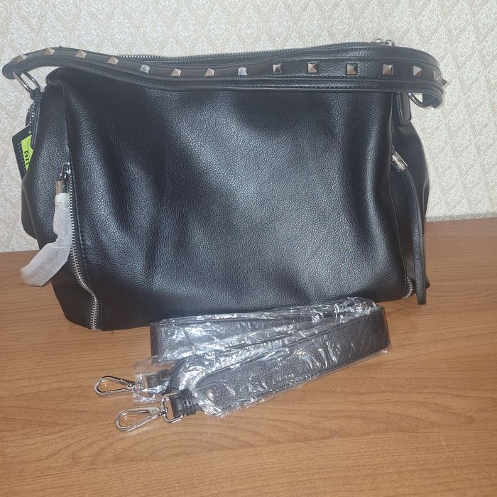 Продаётся сумка бренд Oliaver