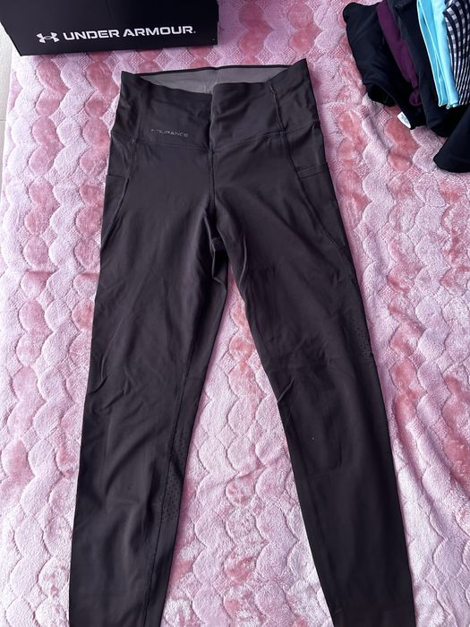 Клинове Nike Pro