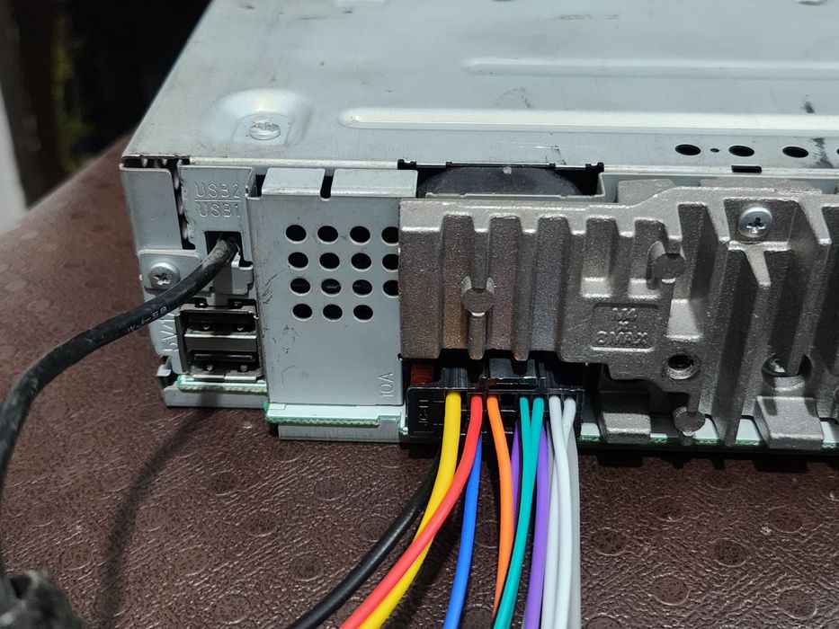 Продам магнитолу пионер