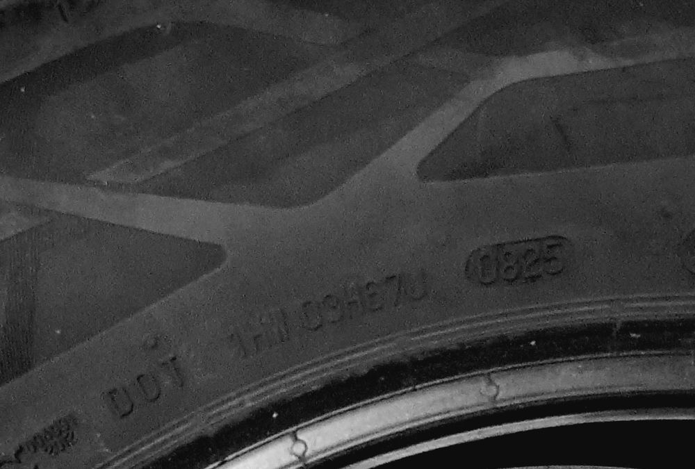 Anvelope vara Continental EcoContact 6 215/65/17 103V XL