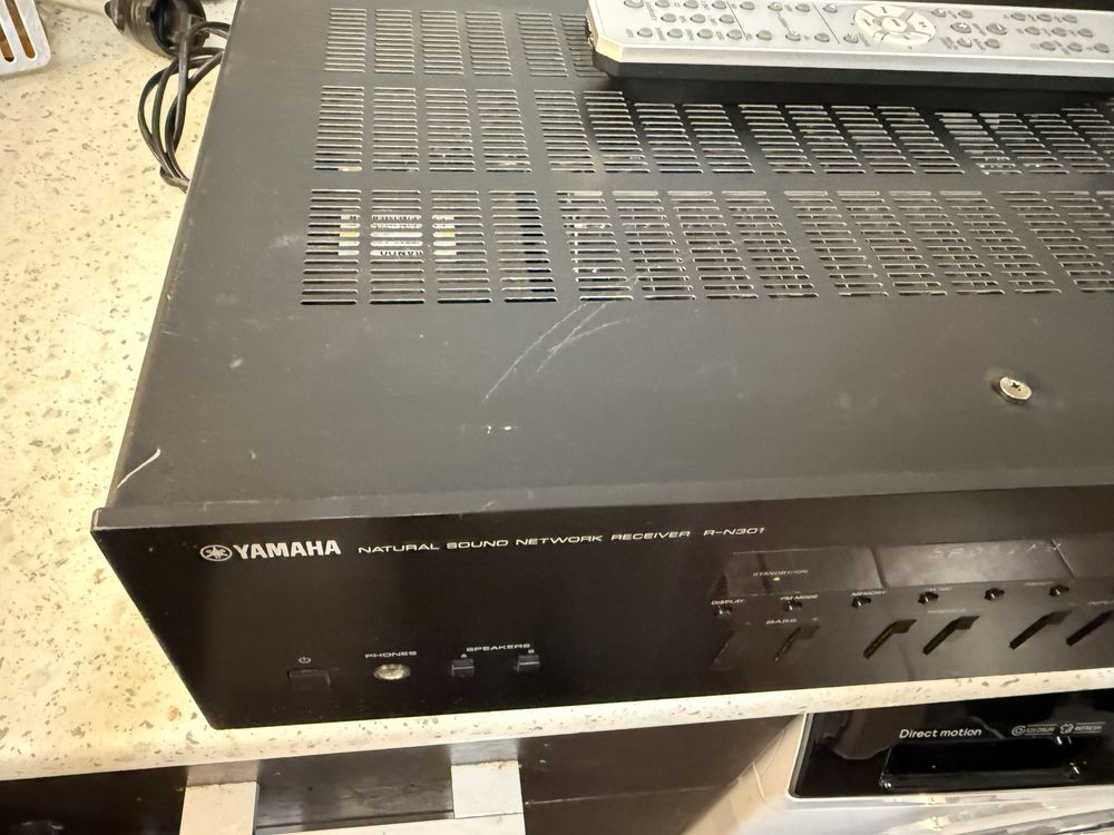 Yamaha R-N301 меежов ресивър