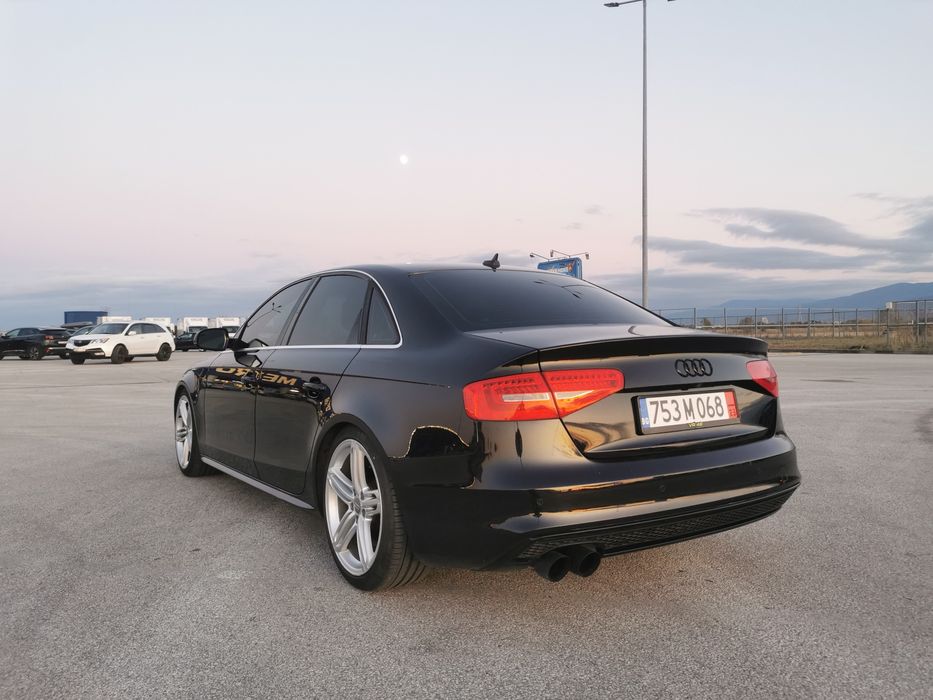 AUDI A4 2.0TFSI quattro 2015