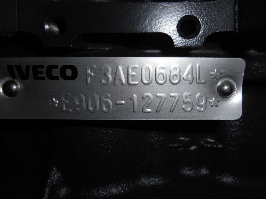 Motor complet Iveco F3AE0684L - Piese de motor Iveco
