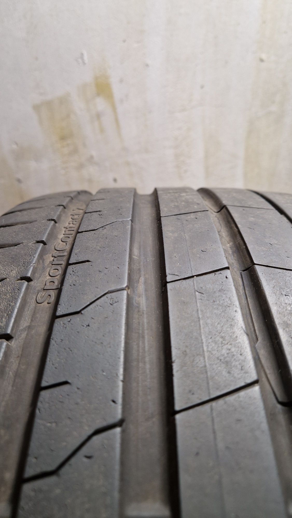 Continental Sport Contact 7 255/40/19 100Y