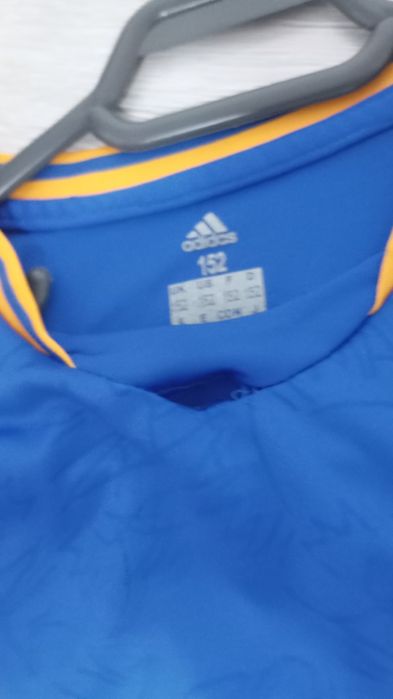 Tricou de fotbal pentru copii cu Real Madrid