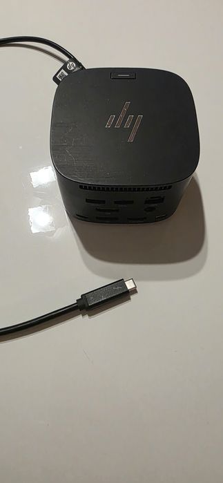 Dock HP Thunderbolt 120W G4 – staţie de andocare premium