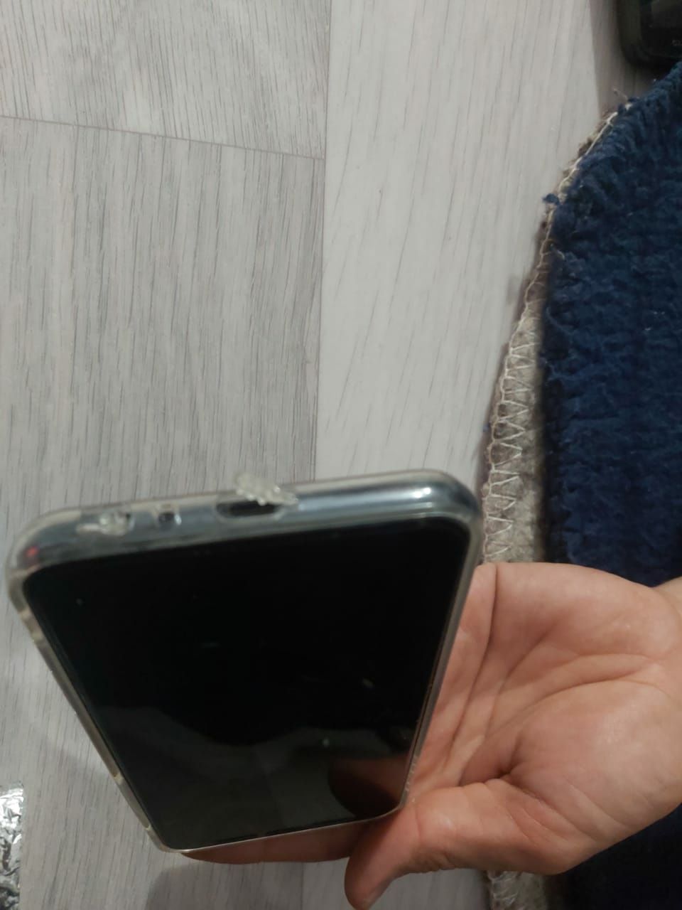 Galaxy J6+ Айфонға ауыстырамын сенсырында трешение бар жасап тұр