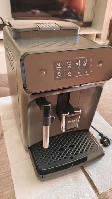 Кафе автомат Philips работещ в отлично състояние .