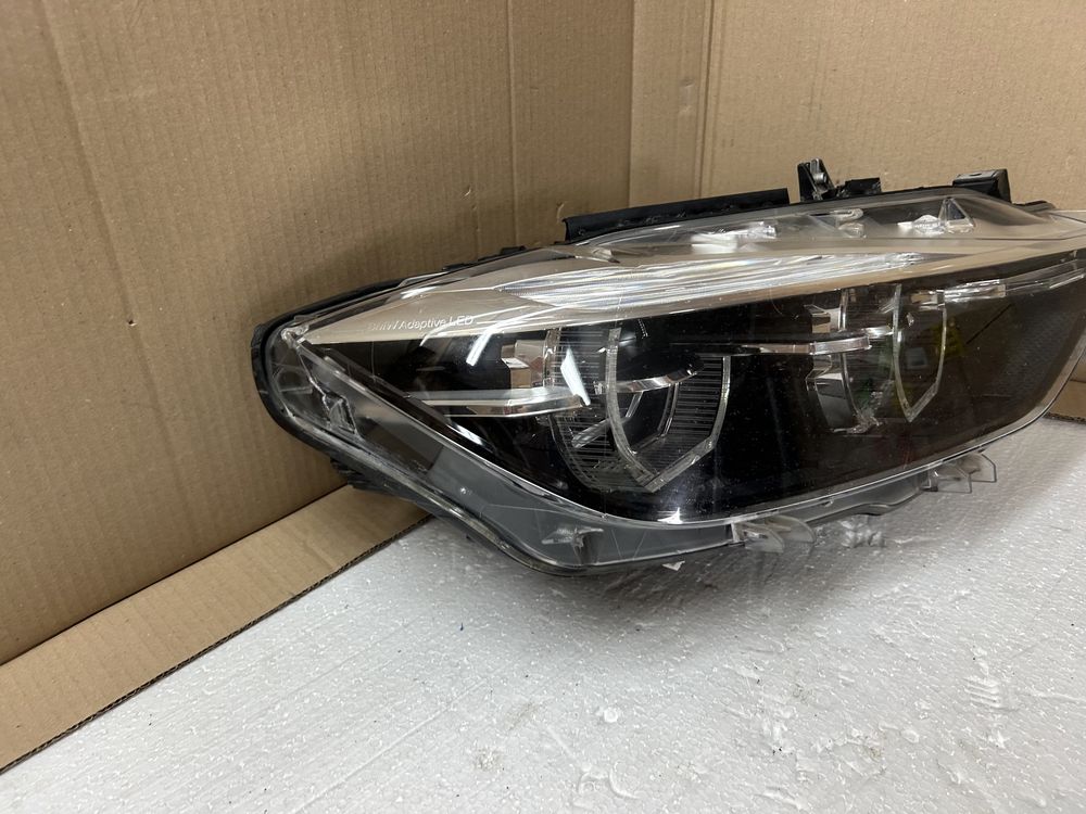 Far bmw F30 F31 led adaptiv shadow LCI dreapta