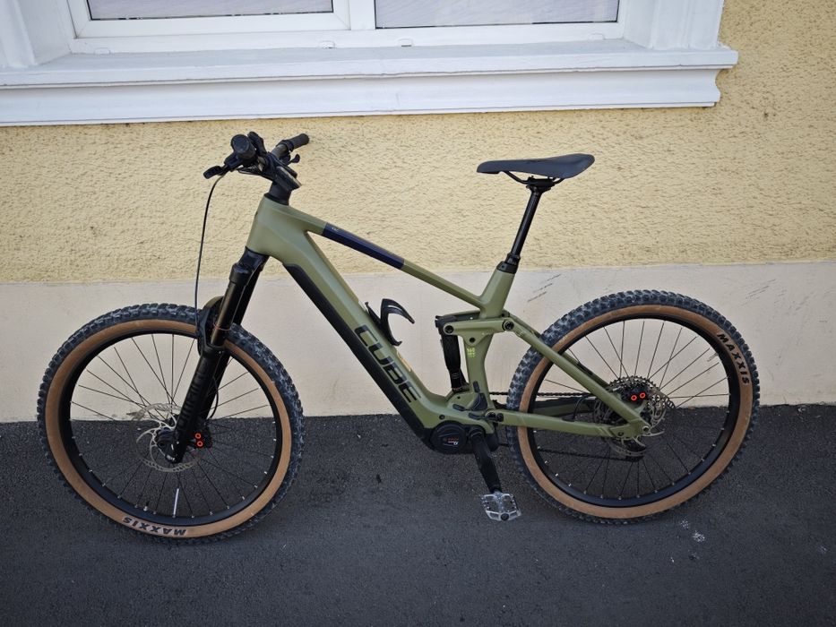 Bicicleta electrica Cube Stereo 160 HPC 27.5"