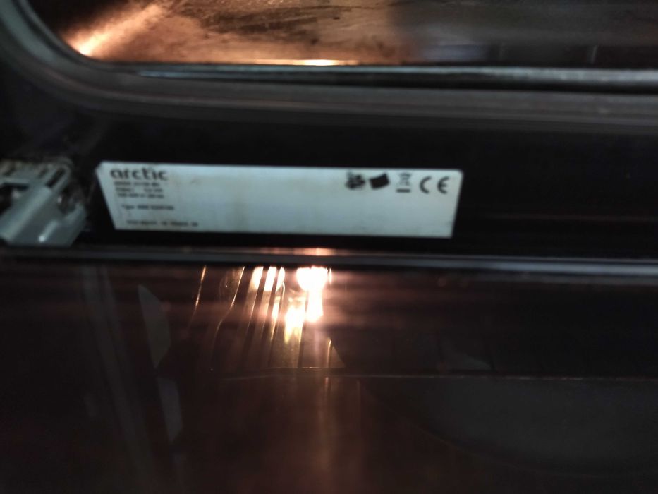 Фурна за вграждане Arctic ми