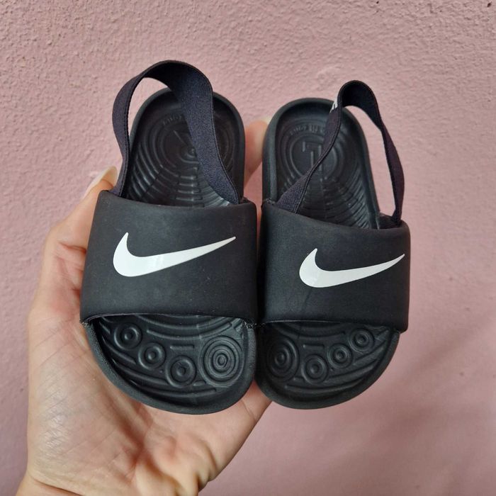 Сандали р-р 23,5 Nike