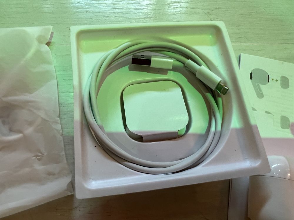 AirPods (3rd generation) with MagSafe Charging Case