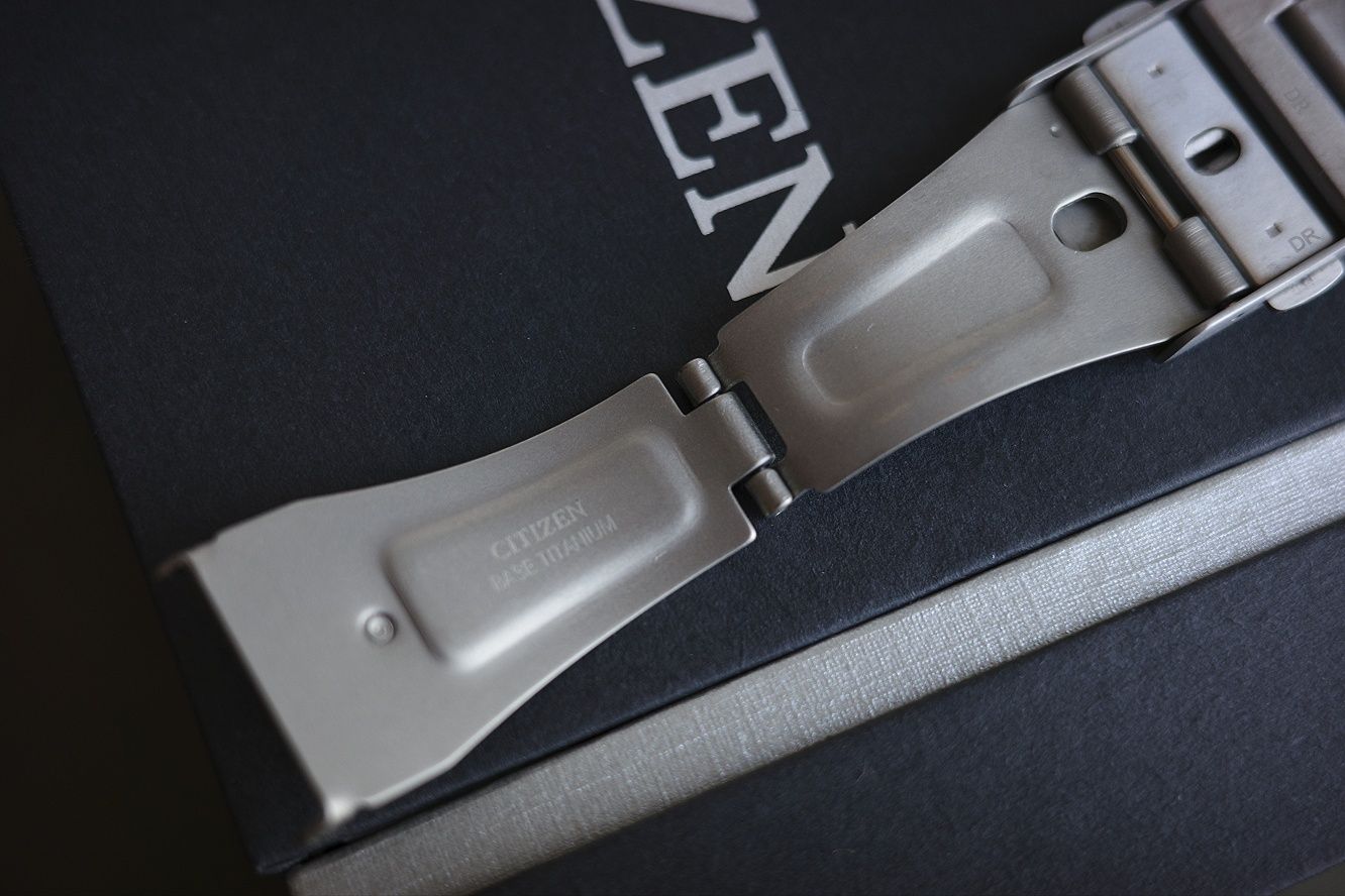 Часовник Citizen CA4610-85Z