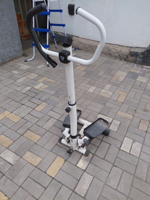 Тренажёр для ягодиц