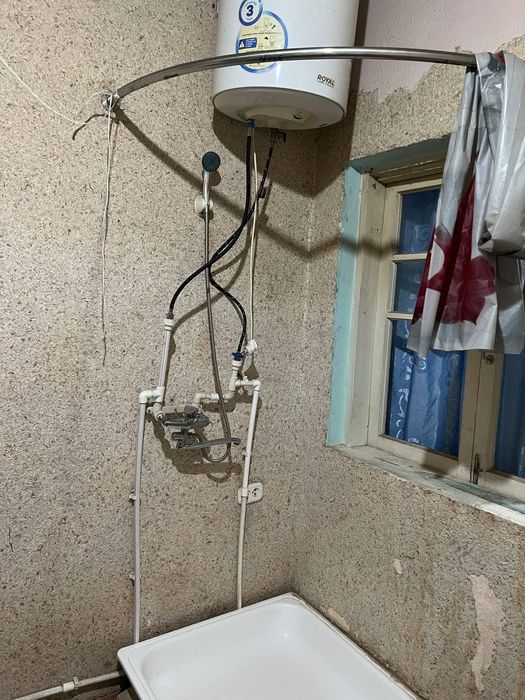 1 xonalik uy sotiladi srochna