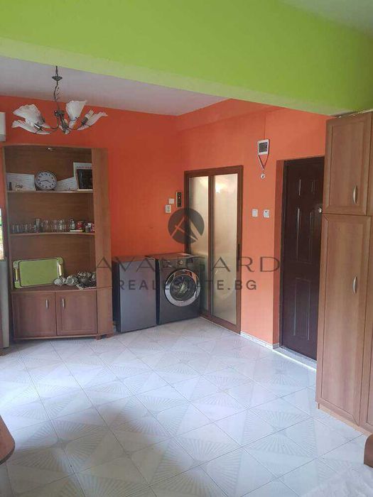 Продава се Едностаен апартамент в Пловдив, Център - 35 кв.м за 3343 €/кв.м - Снимка #1