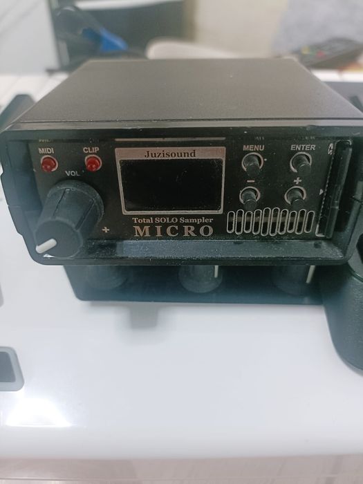 juzi 1 micro card gabi honciu