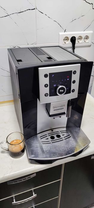 Espressor Automat DeLonghi Perfecta ESAM 5400 Aparat cu Cafea Boabe