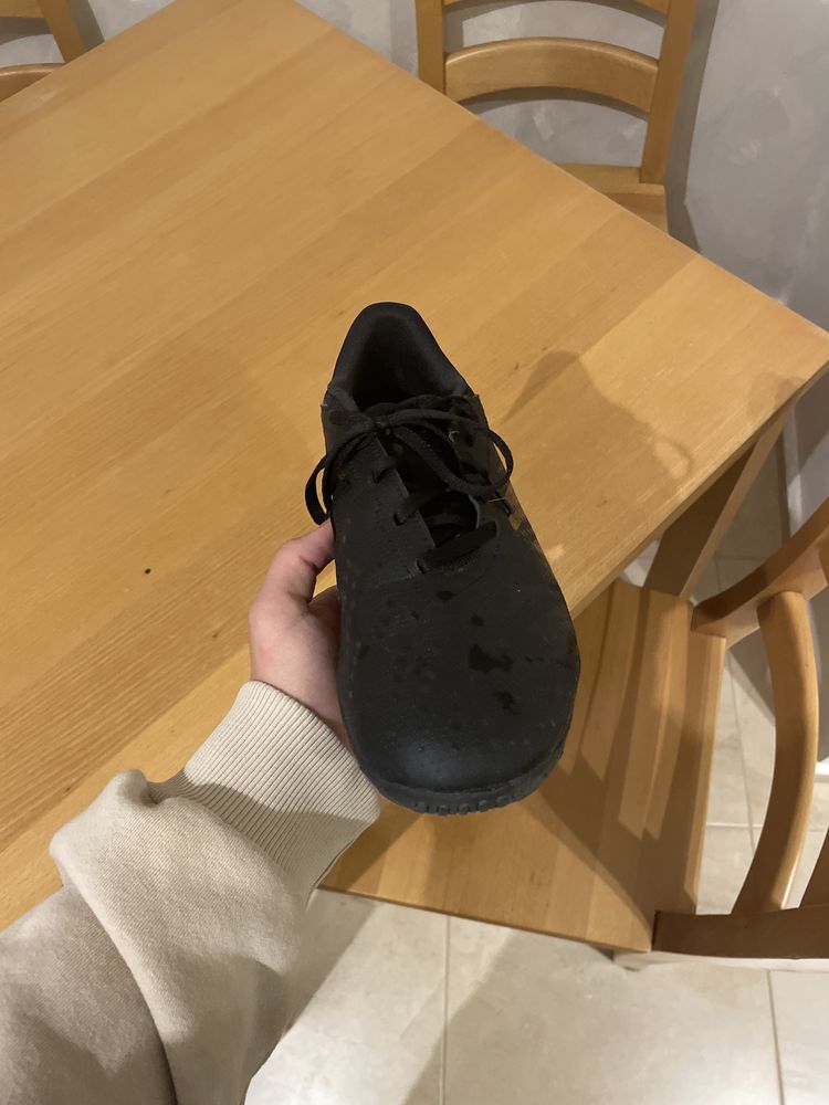 Ghete de fotbal pentru sintetic Adidas