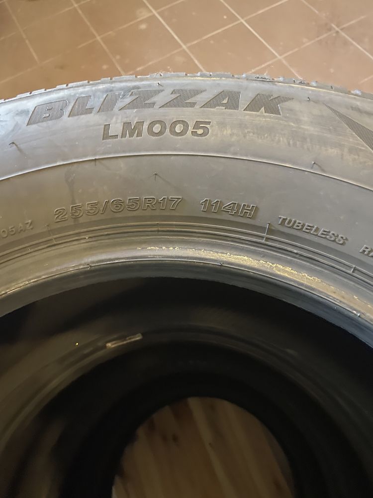 Set 4 cauciucuri Iarna 255/65 17" Bridgestone