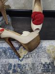 Christian Louboutin NIB Jamie 160 Ivory
