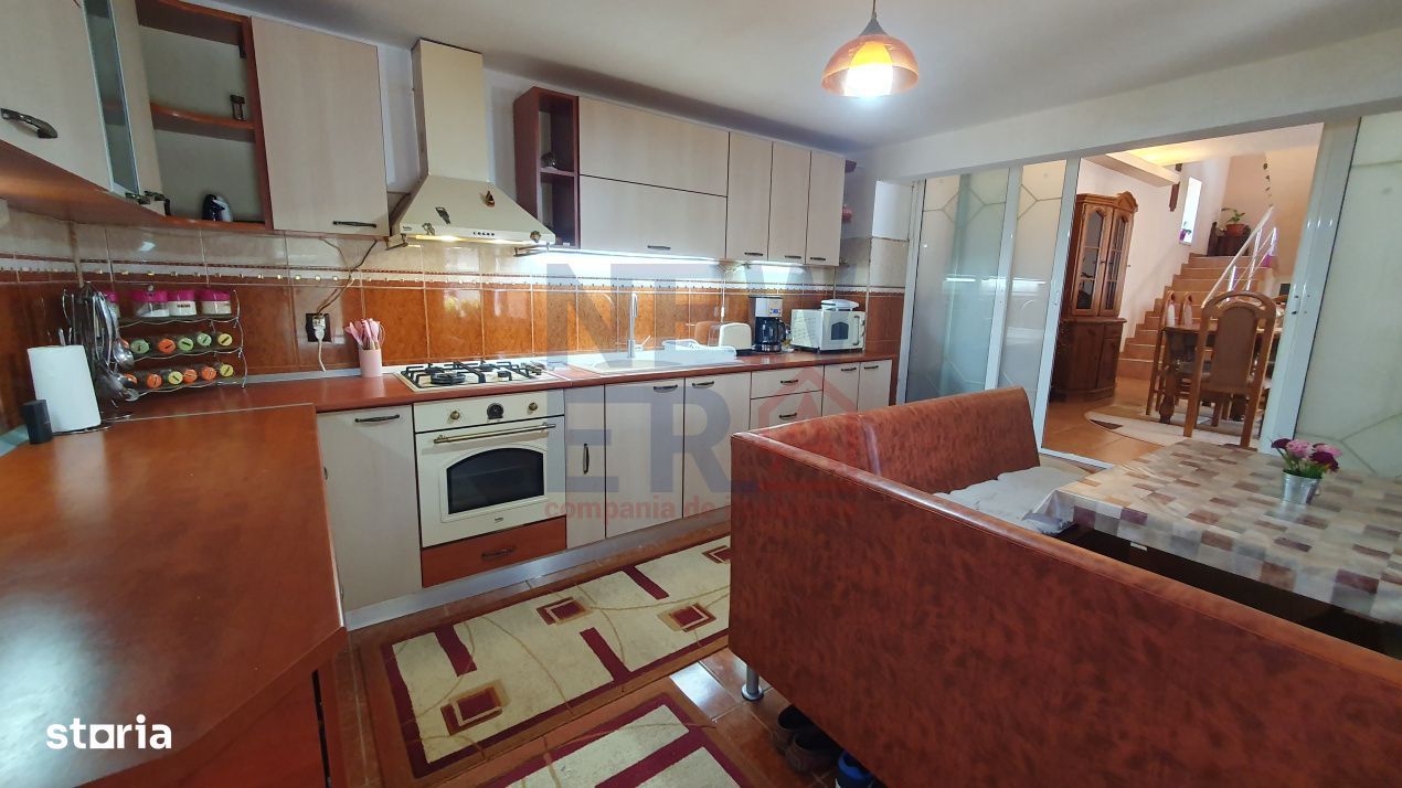 Vila P+E de vanzare, teren 1.132mp, Piscu, Ciolpani, dubla deschidere