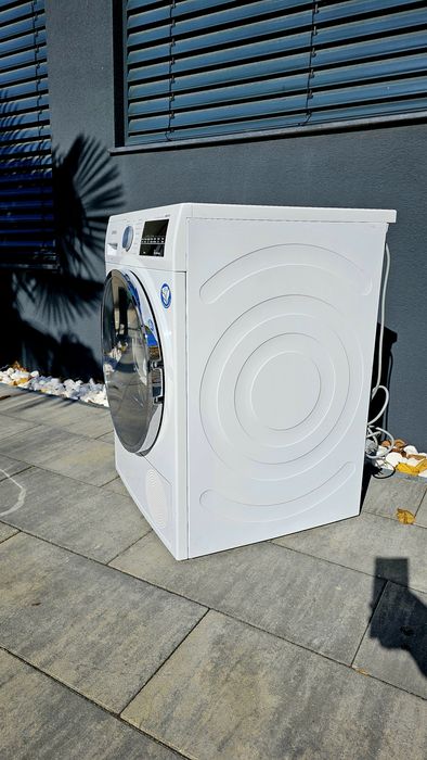 Uscator de haine Siemens iq 500 8kg A+++