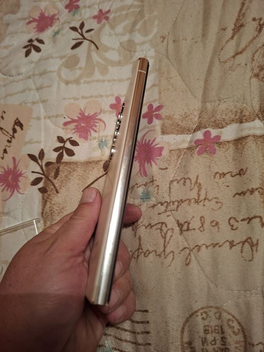 Продавам Samsung s23 ultra (като нов)256гб