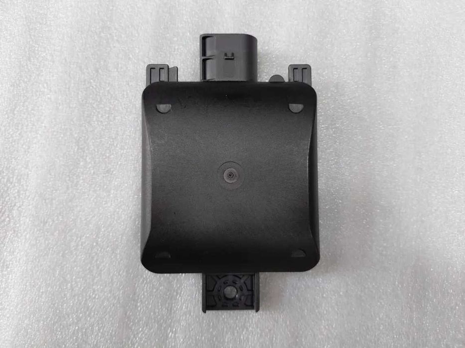 2Q0907685H Нов Радар Сензор Line change Audi VW Seat Skoda