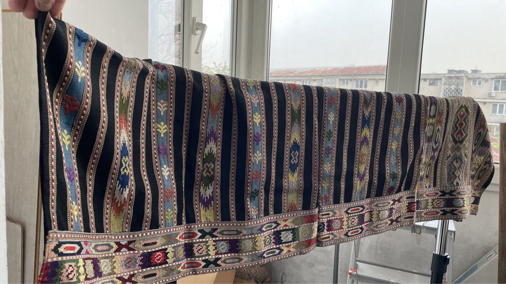 Fotă populara si zavelci - costum traditional popular