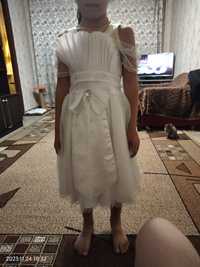 Продам белое платье на новый год