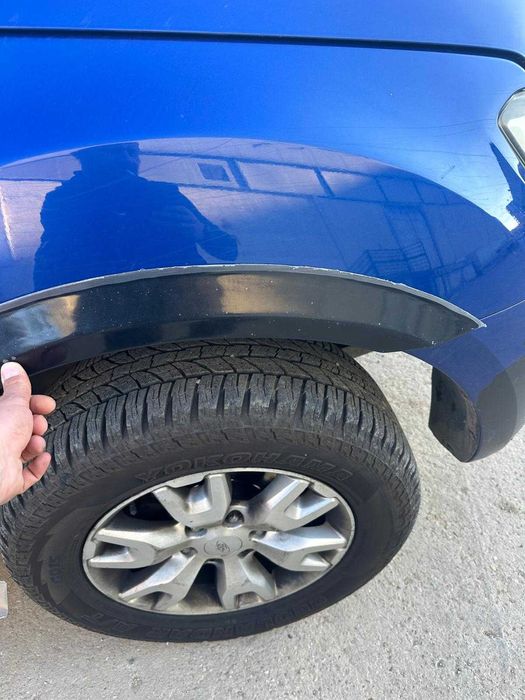 Overfendere aparatori de noroi pentr Ford Ranger T7 anii 2015-2018