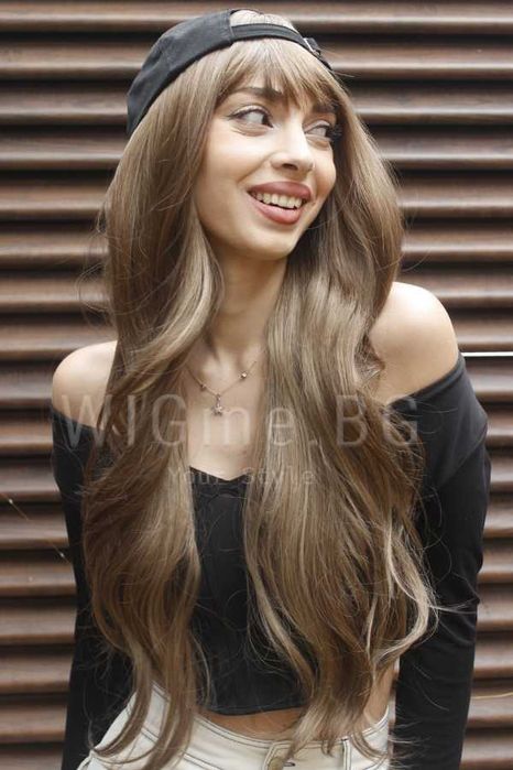 Дълга чуплива тъмноруса перука Мирея