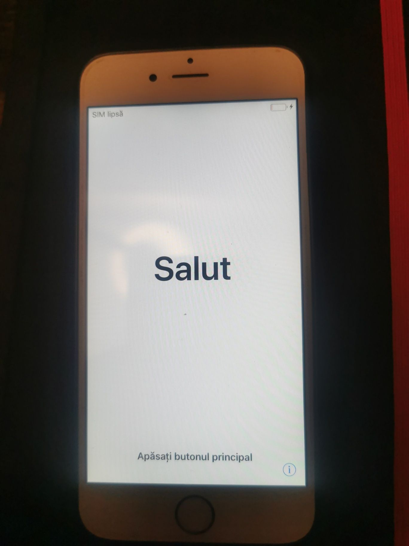 Vând iPhone 6 gold 64 GB