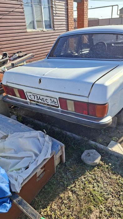 Волга 3102 по запчастям.