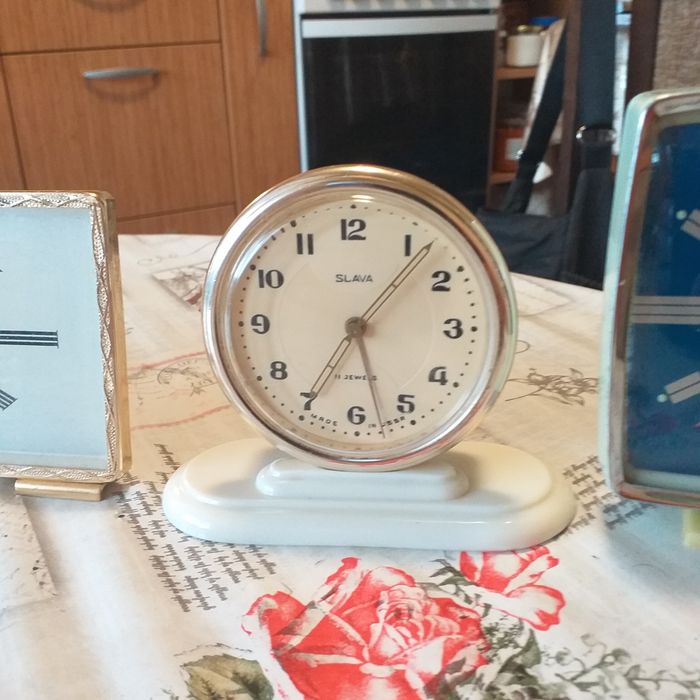 Руски механични  будилници