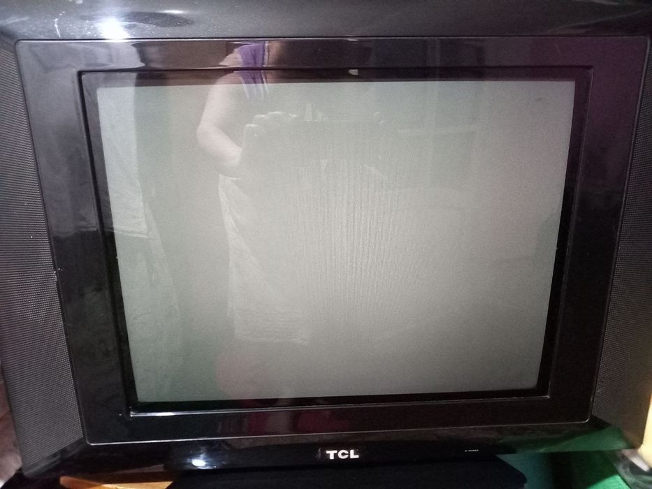 Tv sotiladi srochniy