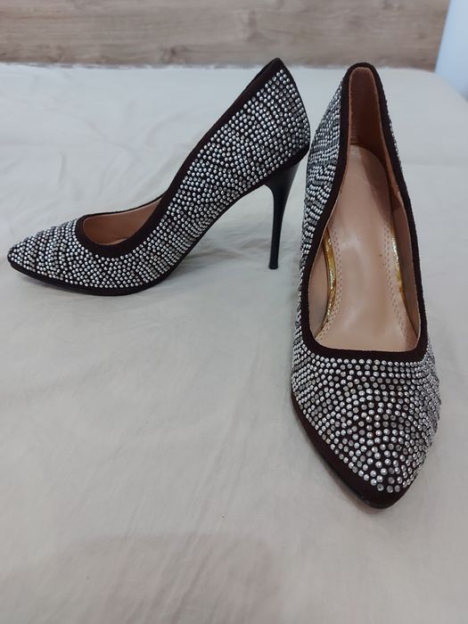 Дамски кецове и обувки