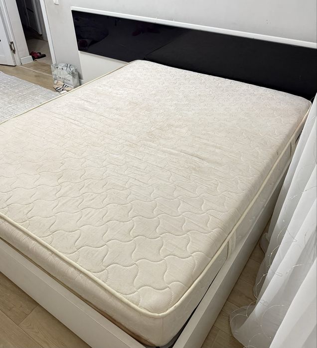 2-спальн.кровать с матрасом