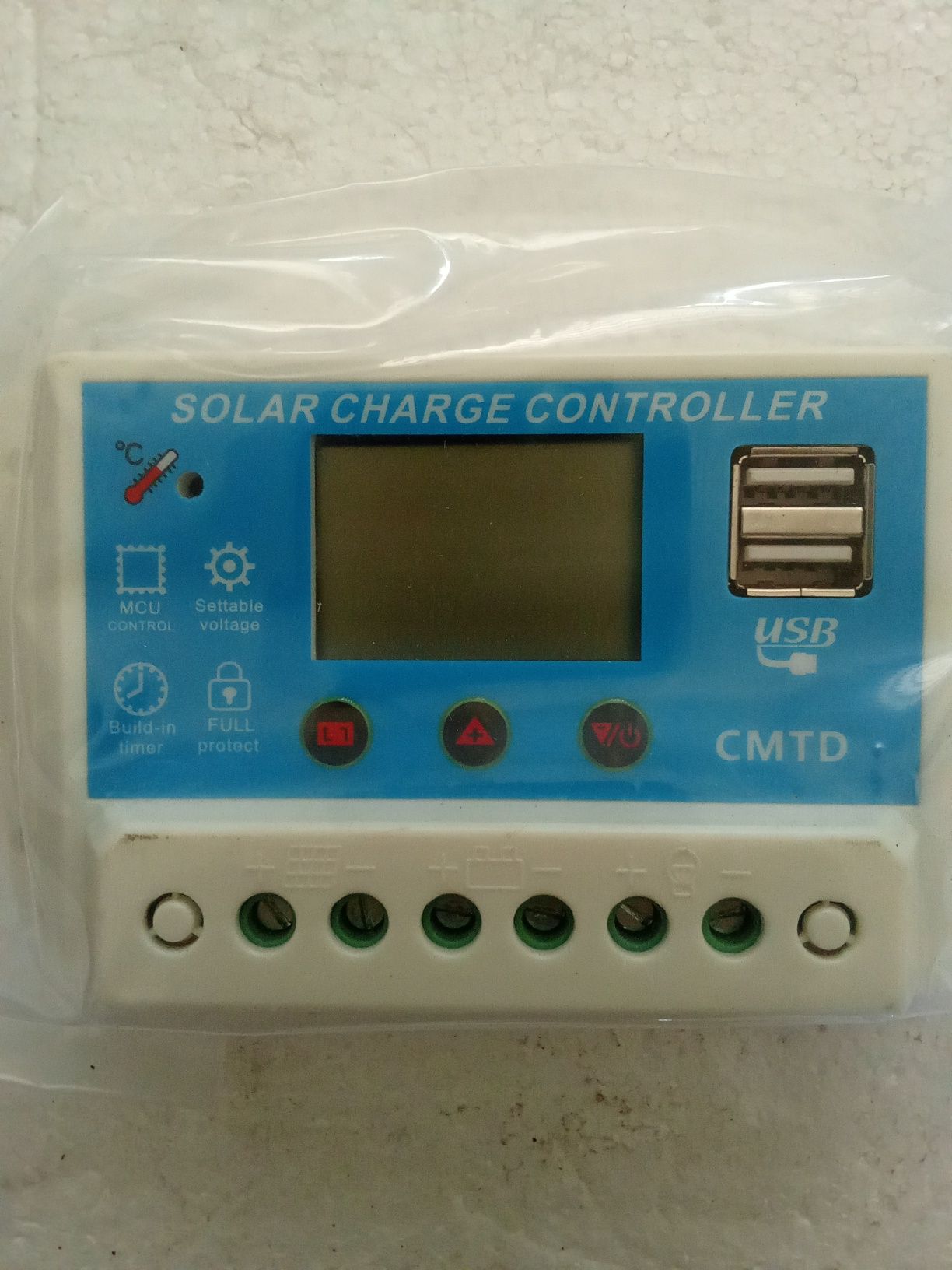 Соларен контролер CMTD‑2420W – 20A, 12/24V