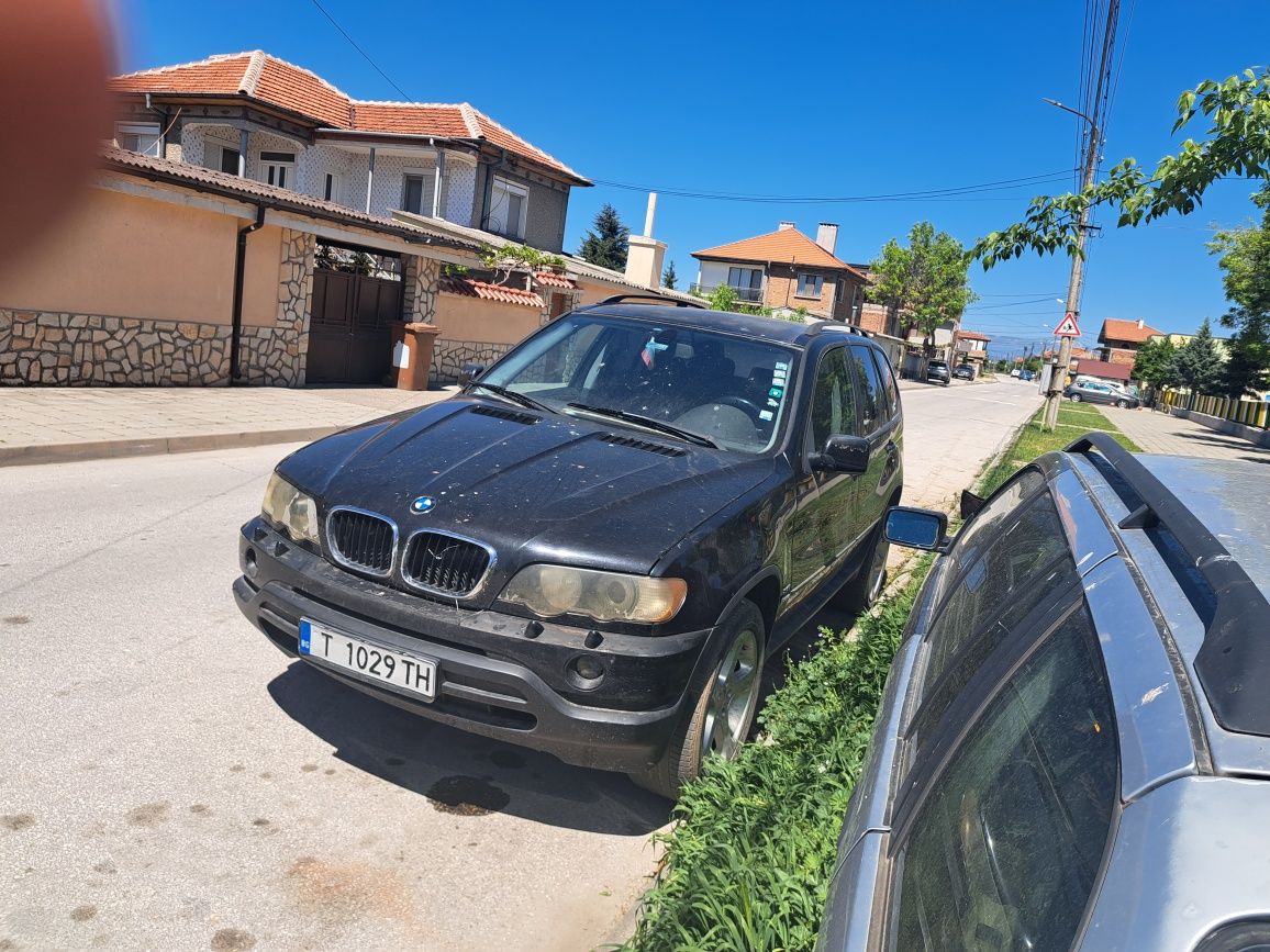 Джип BMW X5 в газ бензин
