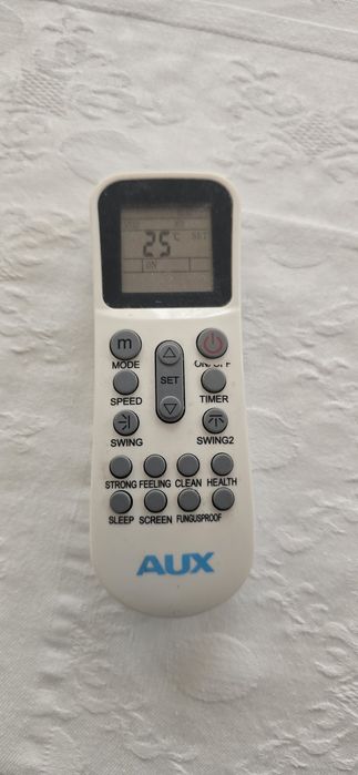 Продавам климатик 12-ка марка AUX