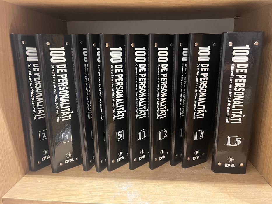 Vand colectie 100 de personalitati